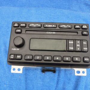 2004 ford explorer 6 CD radio