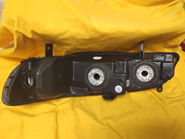 Honda Accord Headlights Assembly Compatible with 2001 -2002 Right - Image 3