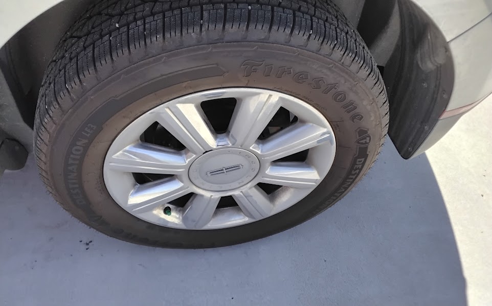 2007 Lincoln MKX - Silver/Blue