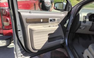 2007 Lincoln MKX - Silver/Blue