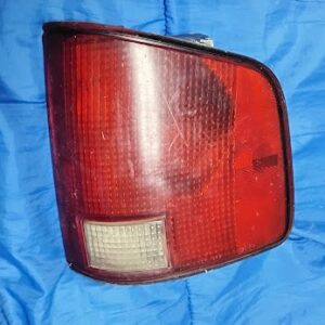 Front view of 1994-2004 Chevy S10 passenger side RH OEM tail light assembly